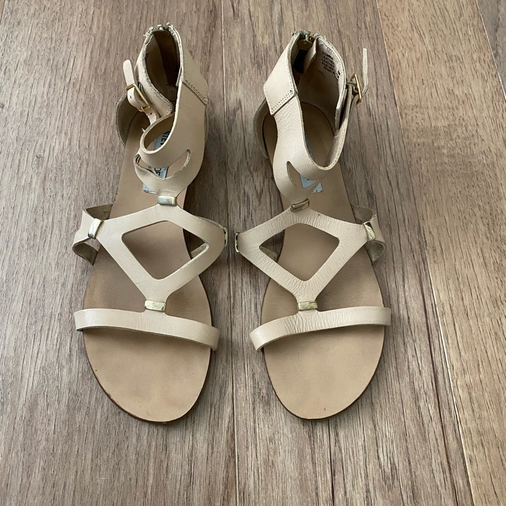 Steve Madden Size 8 Sandals